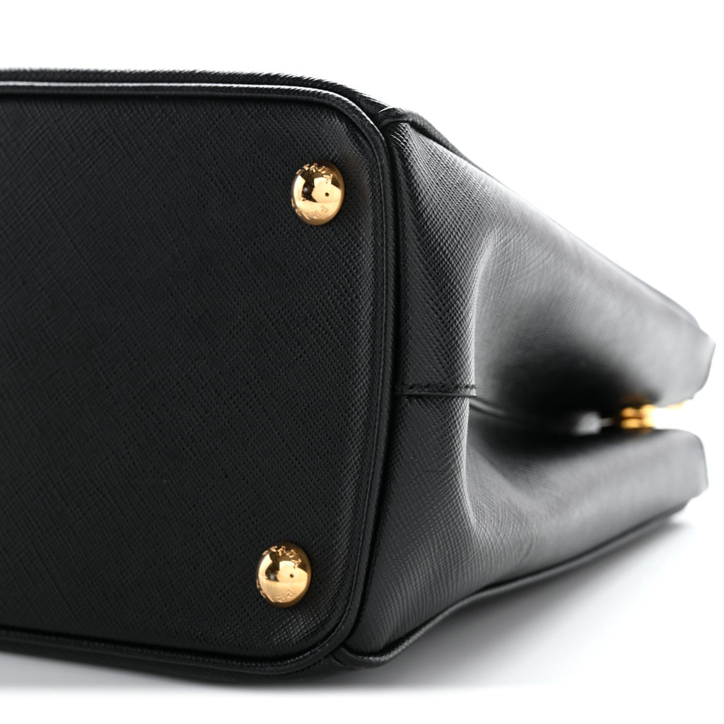 Saffiano Small Galleria Double Zip Tote Black