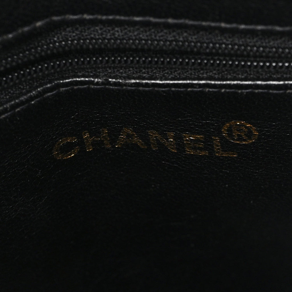 Caviar Quilted Medallion Tote Black