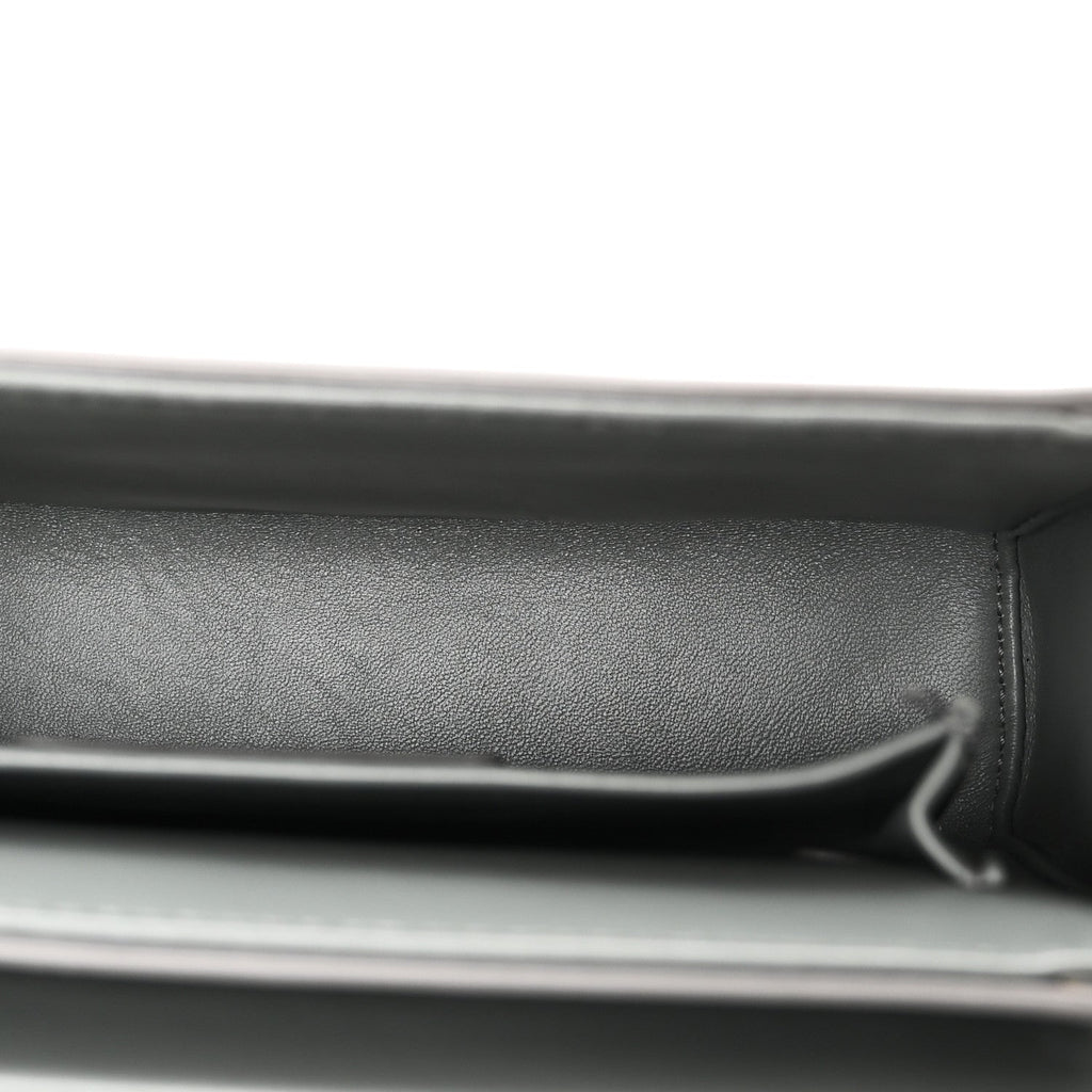 Box Calfskin 30 Montaigne Box Bag Stone Grey