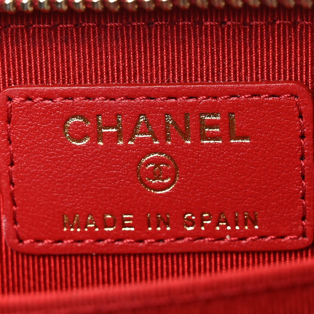 Caviar Quilted Zip Coin Purse Red
