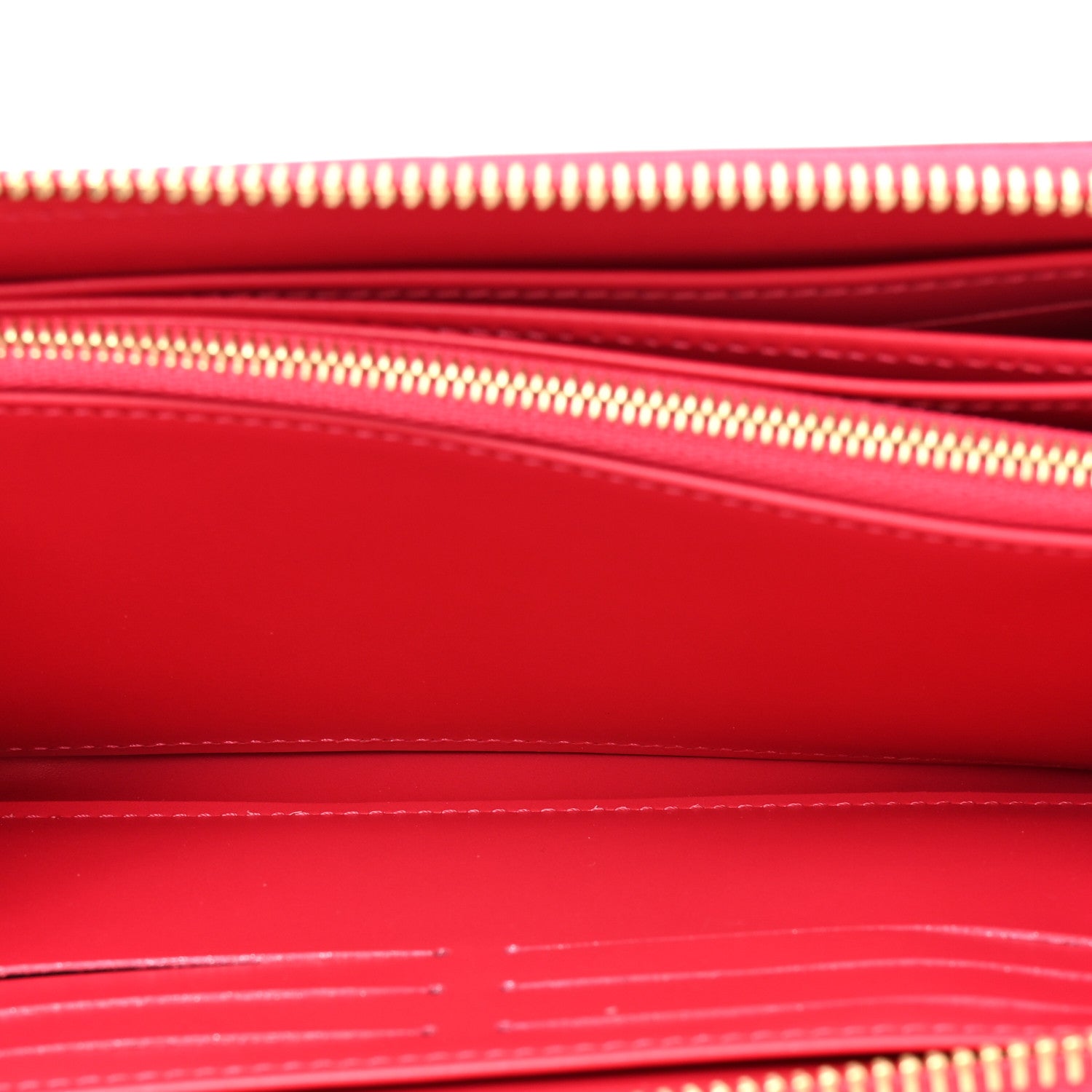 Vernis Valentine Zippy Wallet Fuchsia Neon