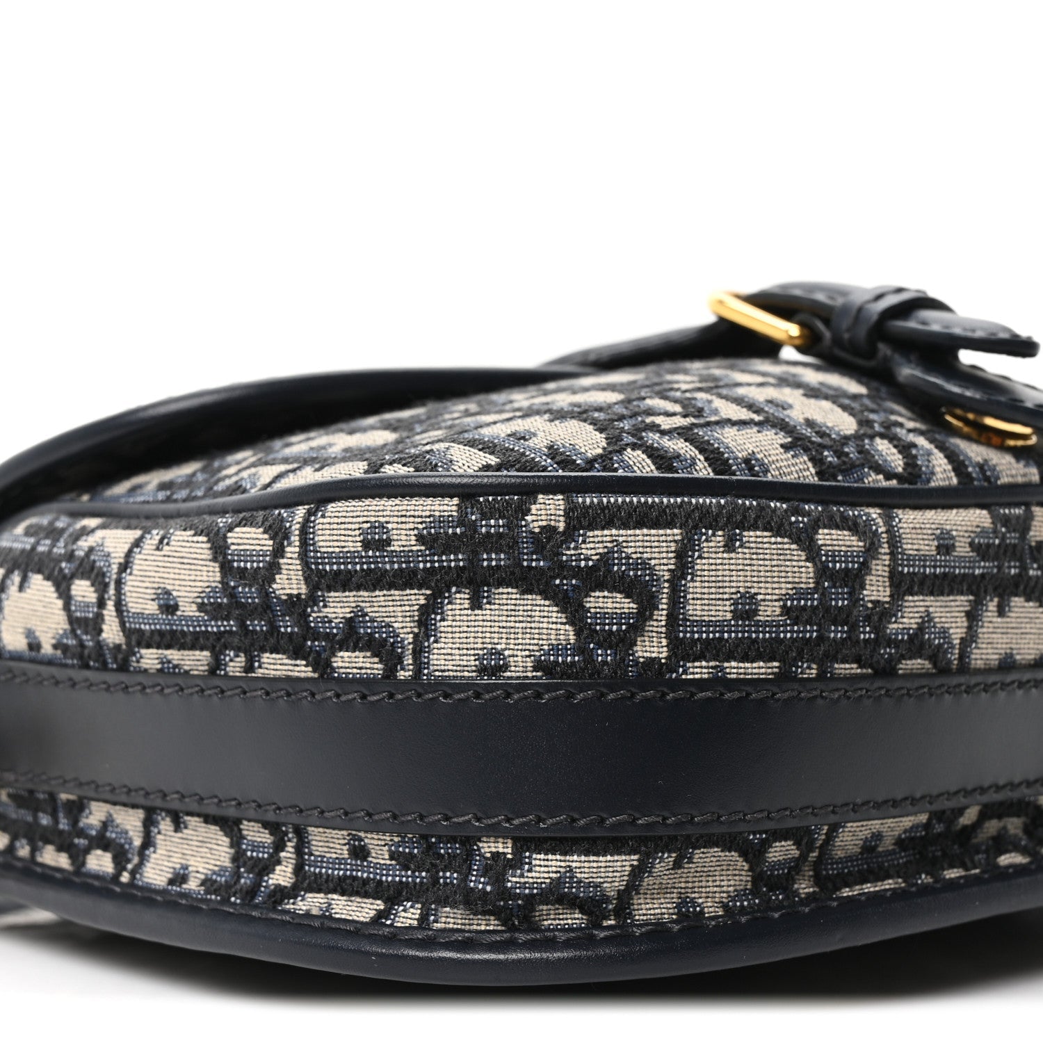 Oblique Medium Bobby Flap Blue