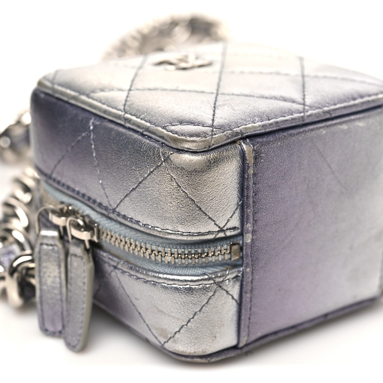 Gradient Metallic Lambskin Quilted Like A Wallet Clutch With Chain Silver Purple