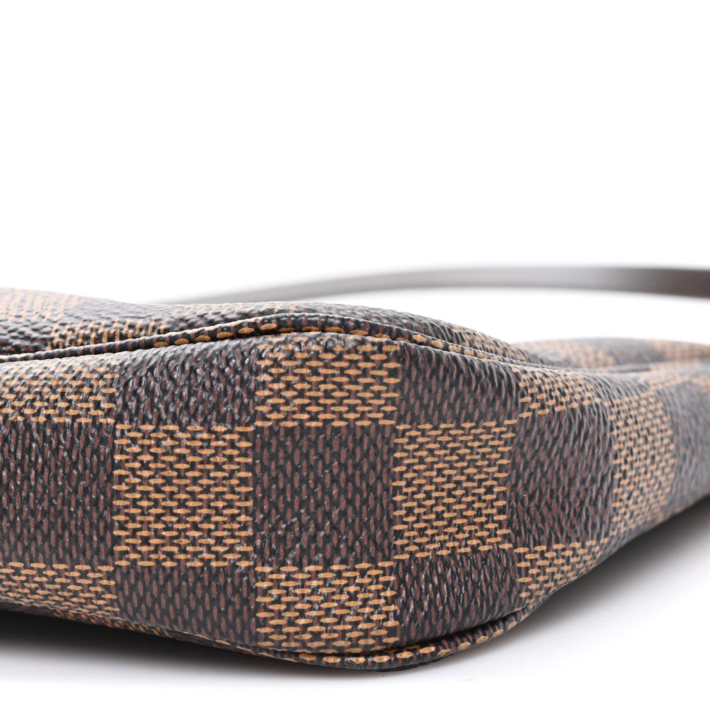 Damier Ebene Pochette Accessories