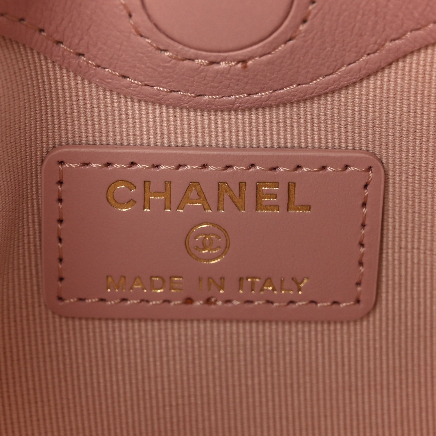 Suede Shiny Crumpled Calfskin Quilted Micro 31 Shopping Bag Light Pink