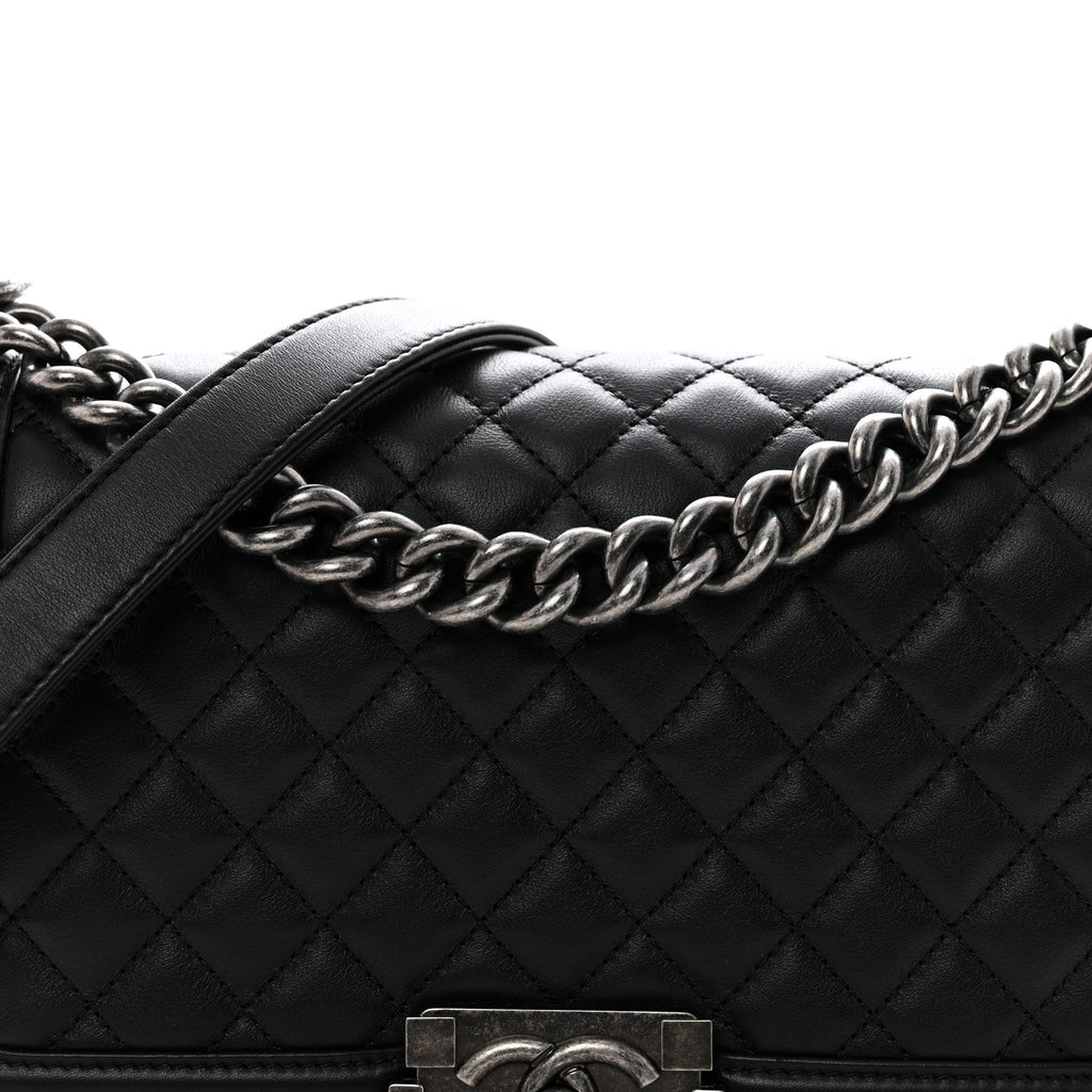 Calfskin Quilted Medium Boy Flap Black