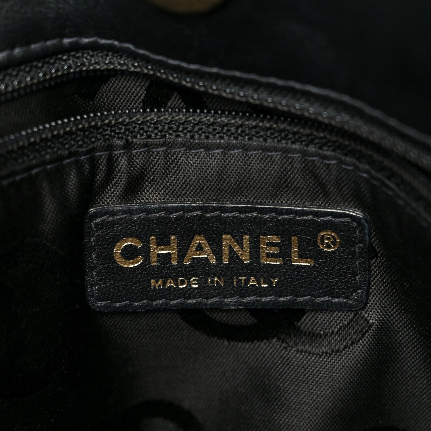 Calfskin Wild Stitch Tote Black