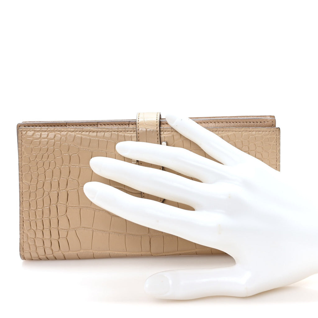 Matte Alligator Bearn Gusset Wallet Poussiere