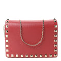Pebbled Calfskin Rockstud Wallet on Chain Rouge Pur