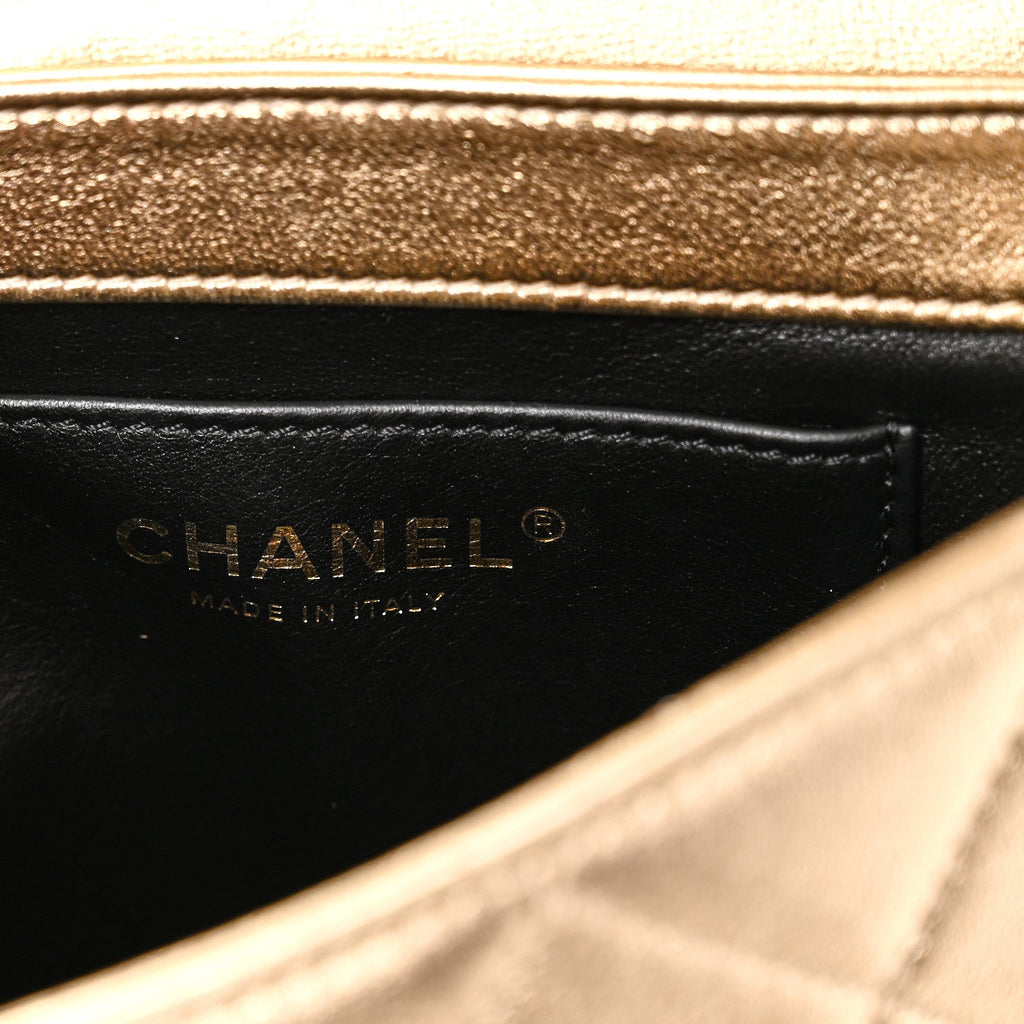 Metallic Lambskin Quilted Mini CC Crystal Logo Chain Flap Gold