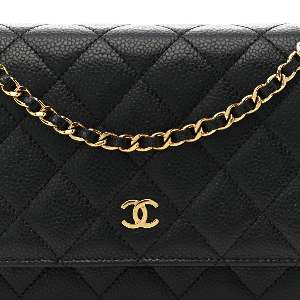 Caviar Quilted Wallet on Chain WOC Black