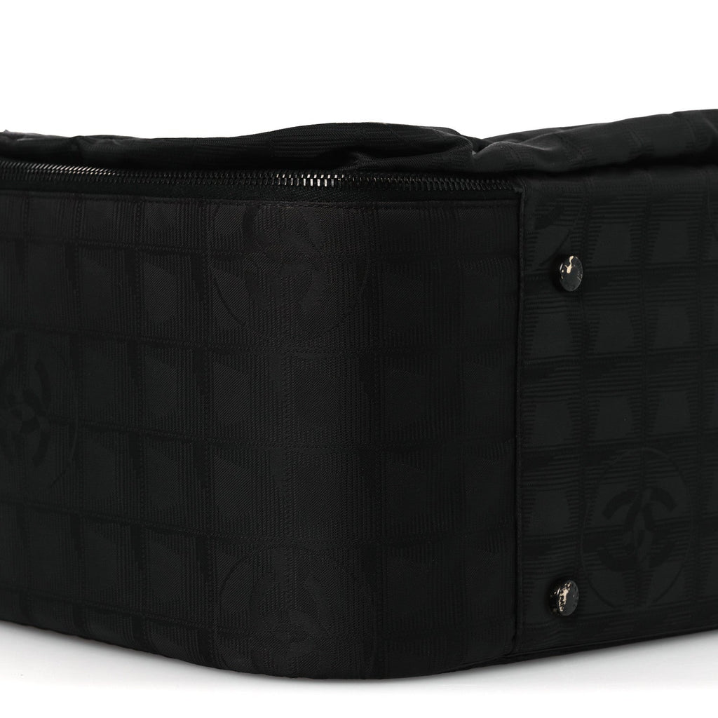 Nylon Travel Shoulder Bag Black