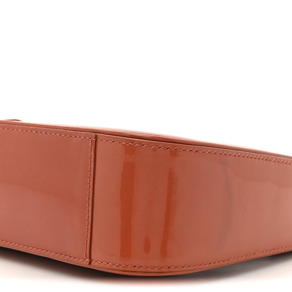 Patent Le 5 A 7 Hobo Mild Rose