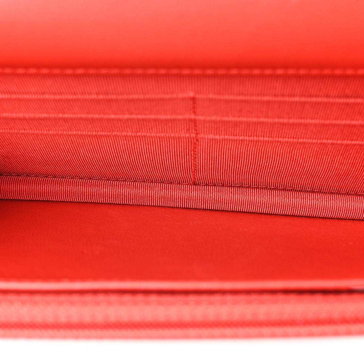 Lambskin Quilted Wallet On Chain WOC Red