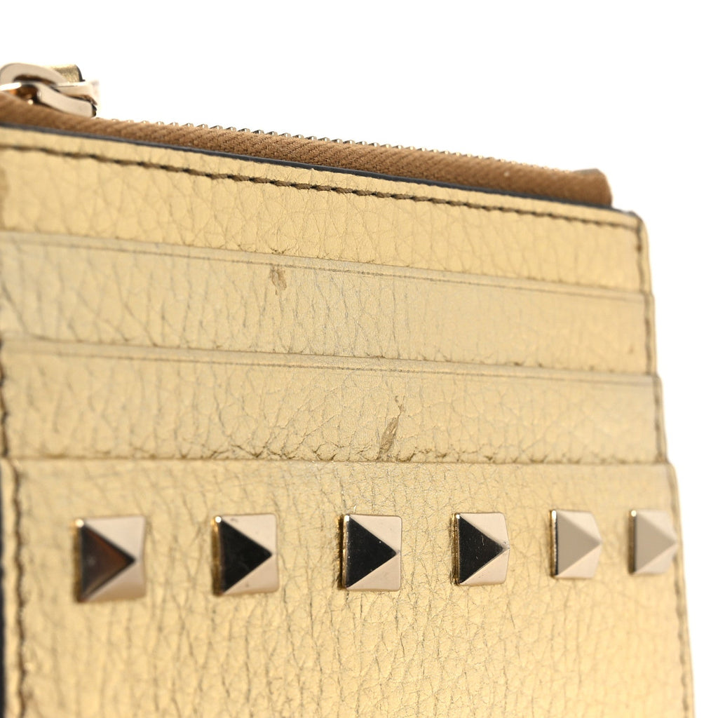Metallic Pebbled Calfskin Rockstud  Holder With Zipper Gold