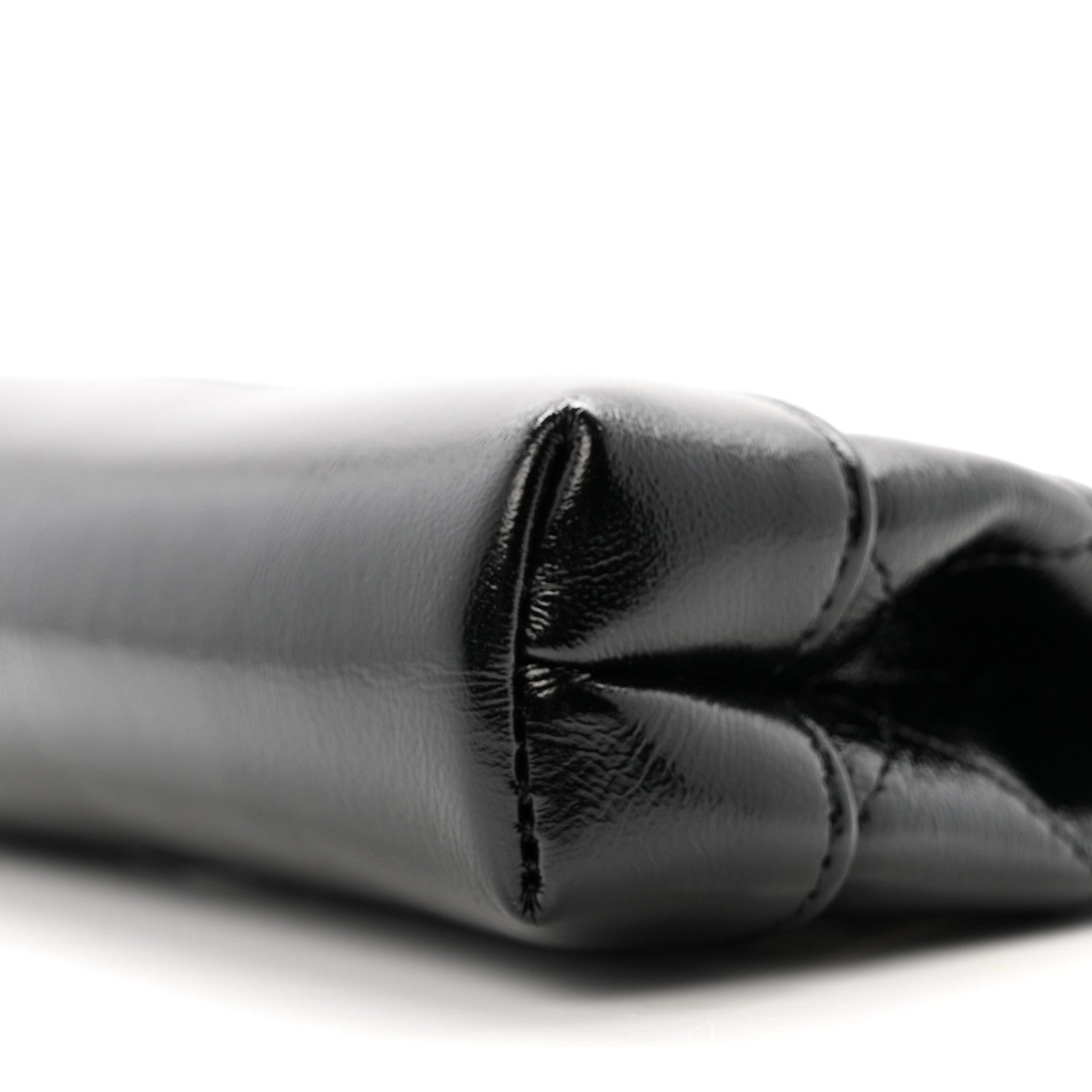 Shiny Lambskin Quilted Micro 31 Clutch With Chain Black