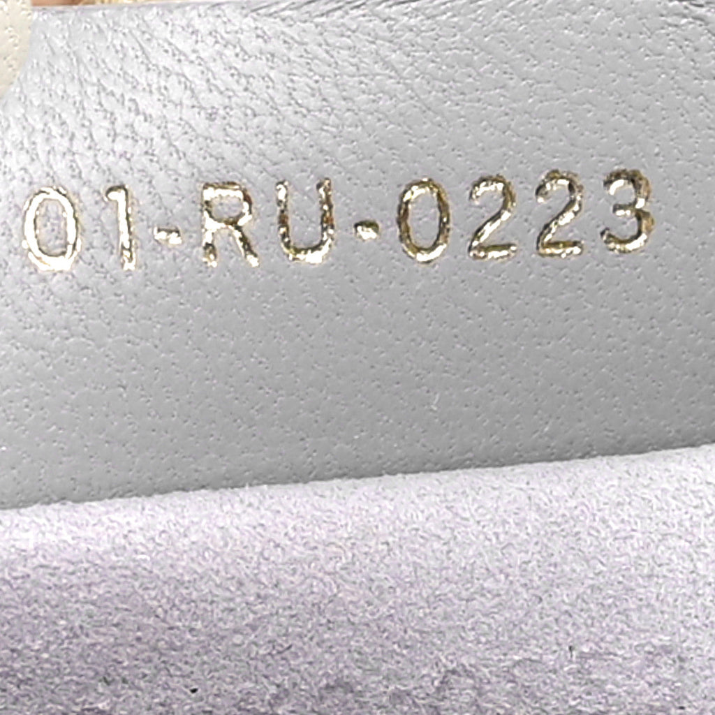 Lambskin Supple Macrocannage Small Ammi Bag Grey