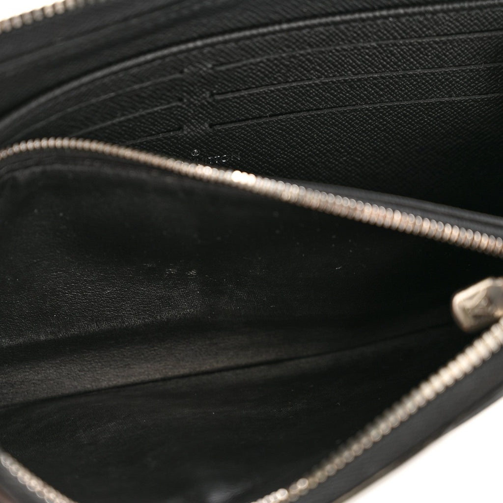 Taiga Dragonne Zippy Wallet Black