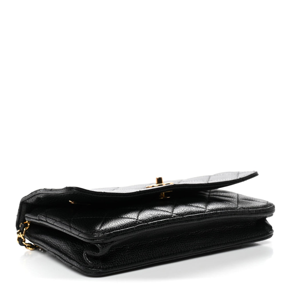 Caviar Quilted CC Turnlock Wallet On Chain WOC Black
