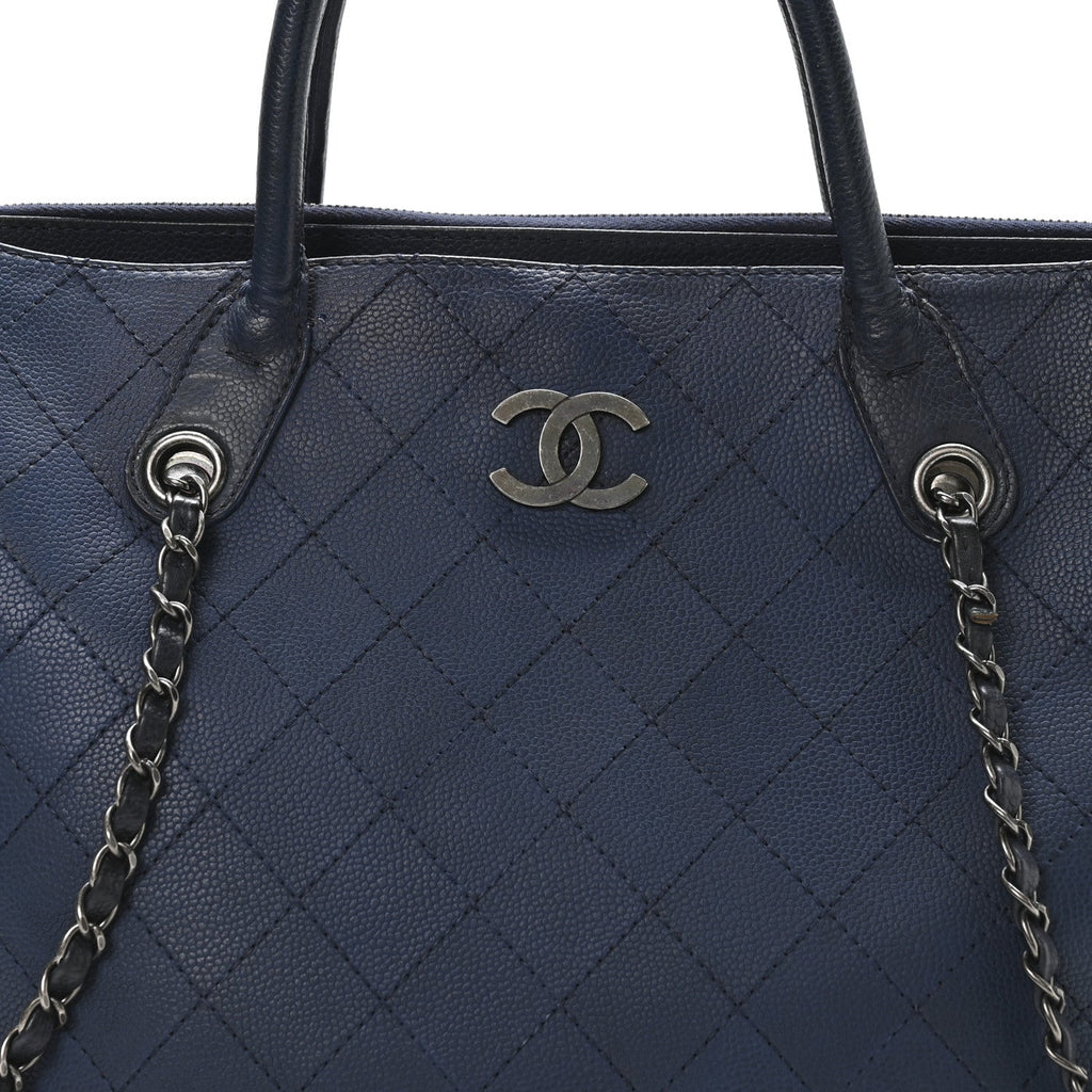 Grained Vegetal Calfskin Urban Shopping Tote Blue