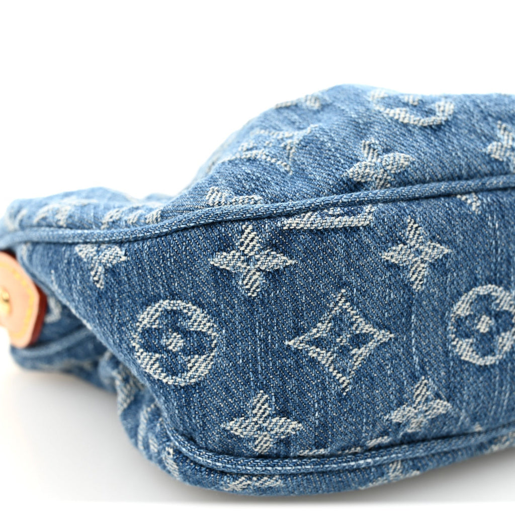 Monogram Denim Pochette Valley Blue