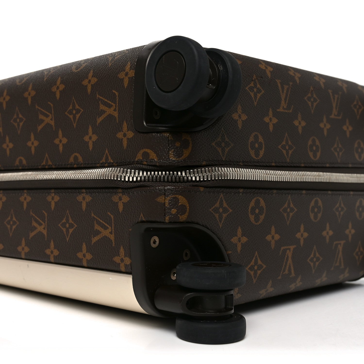 Monogram Horizon 50