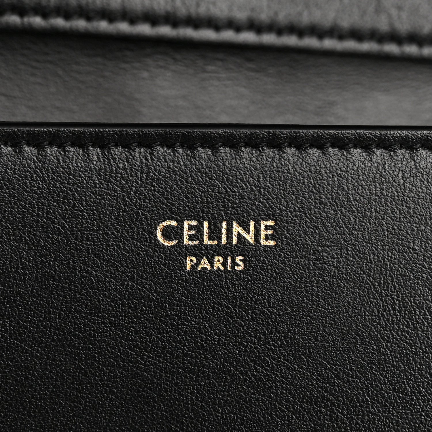 Smooth Calfskin Medium Tabou Black