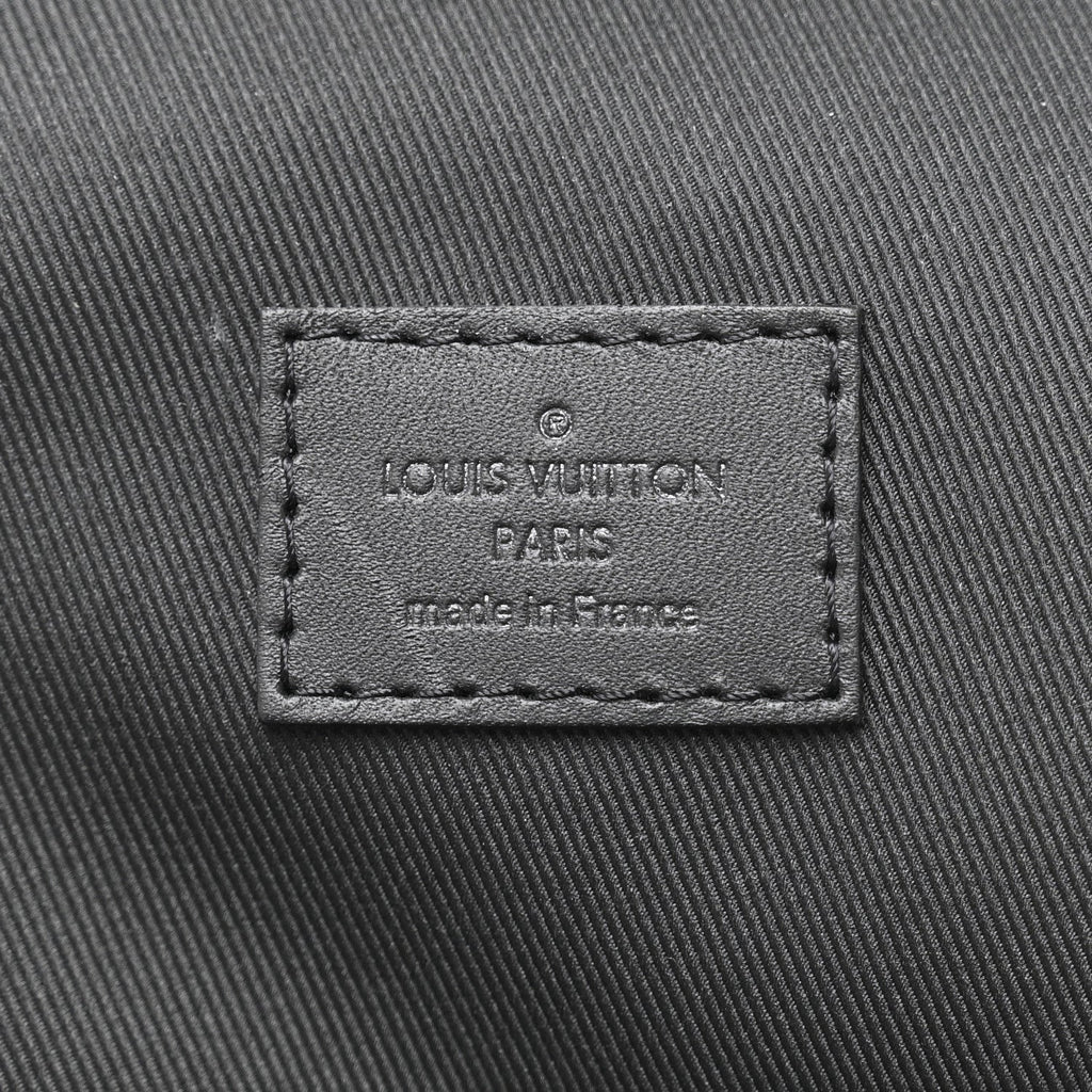 Damier Infini Avenue Sling Bag Onyx