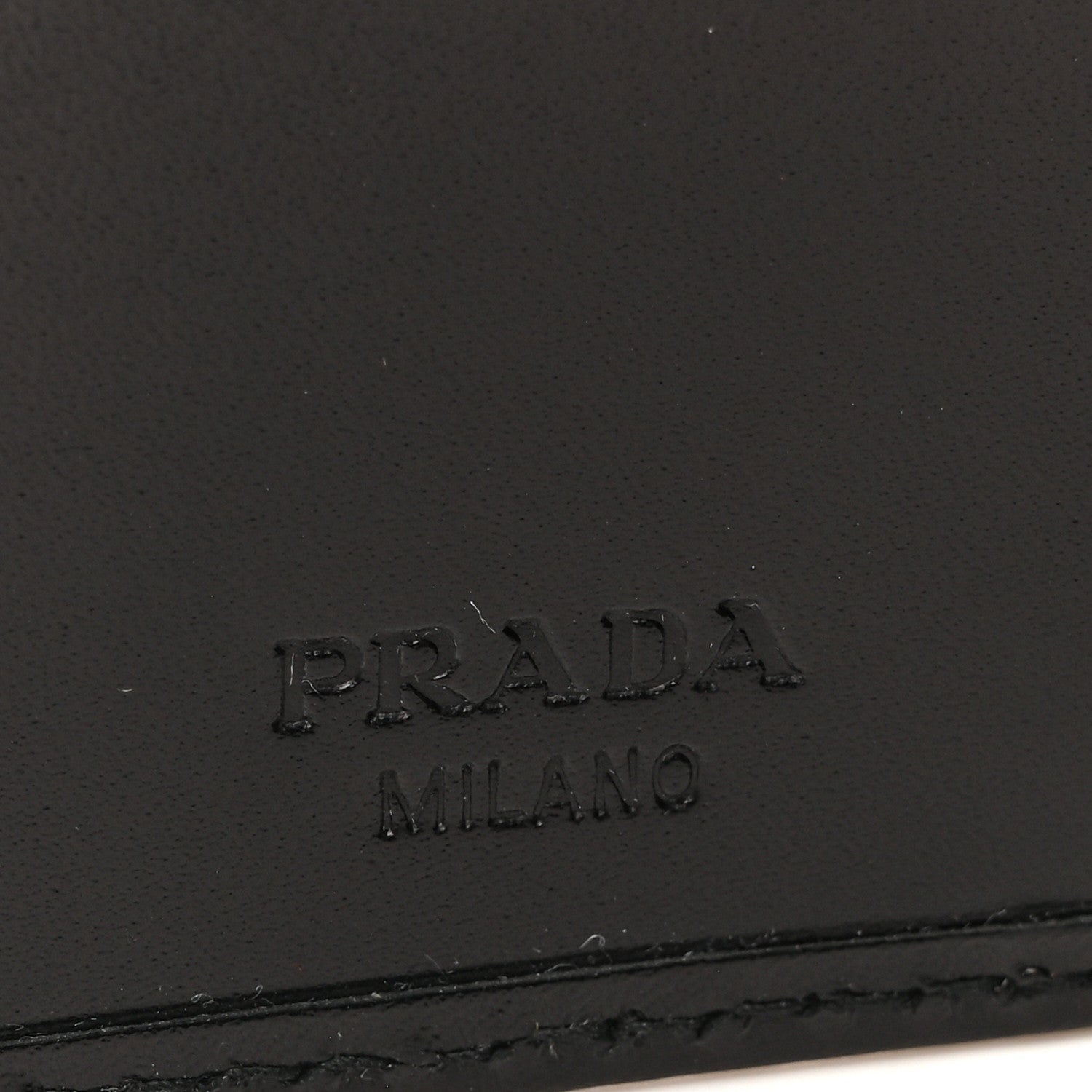 Vitello 6 Key Holder Black