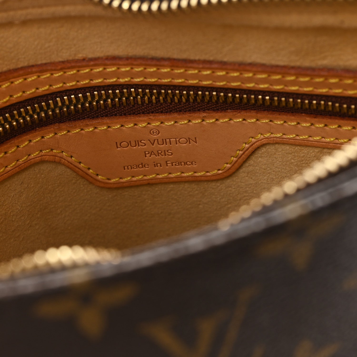 Monogram Looping MM