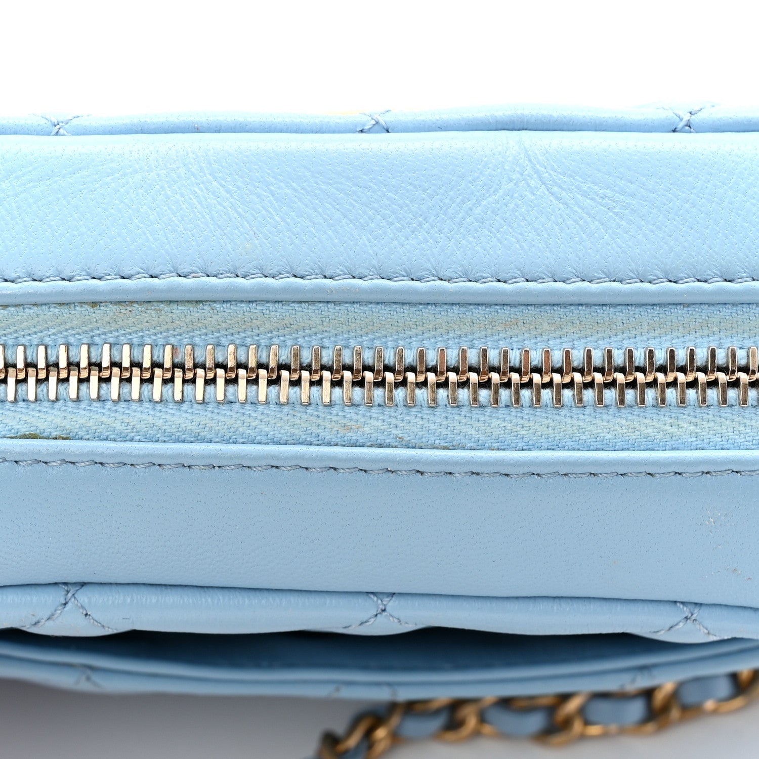 Lambskin Quilted CC Pearl Crush Camera Case Light Blue