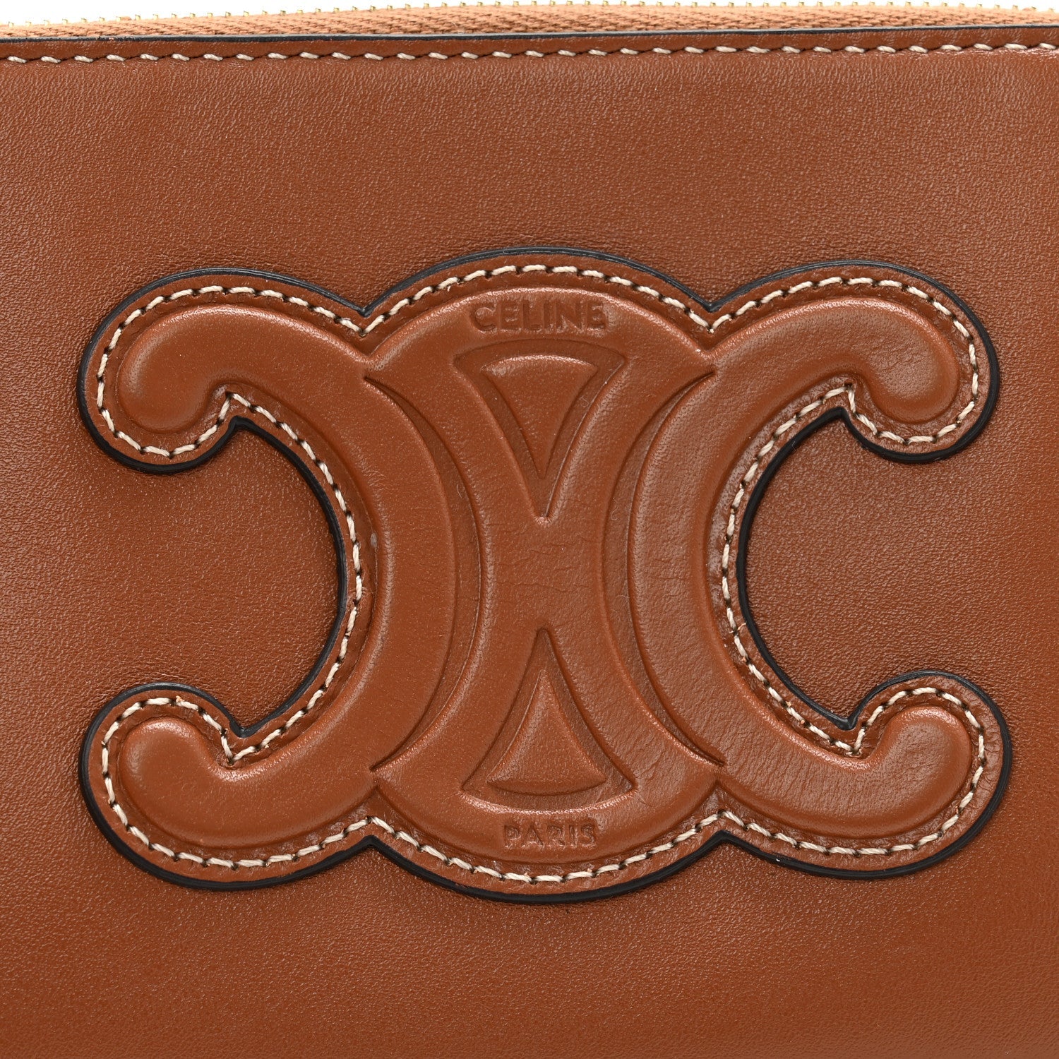 Smooth Calfskin Cuir Triomphe Coin and  Pouch With Hook Tan