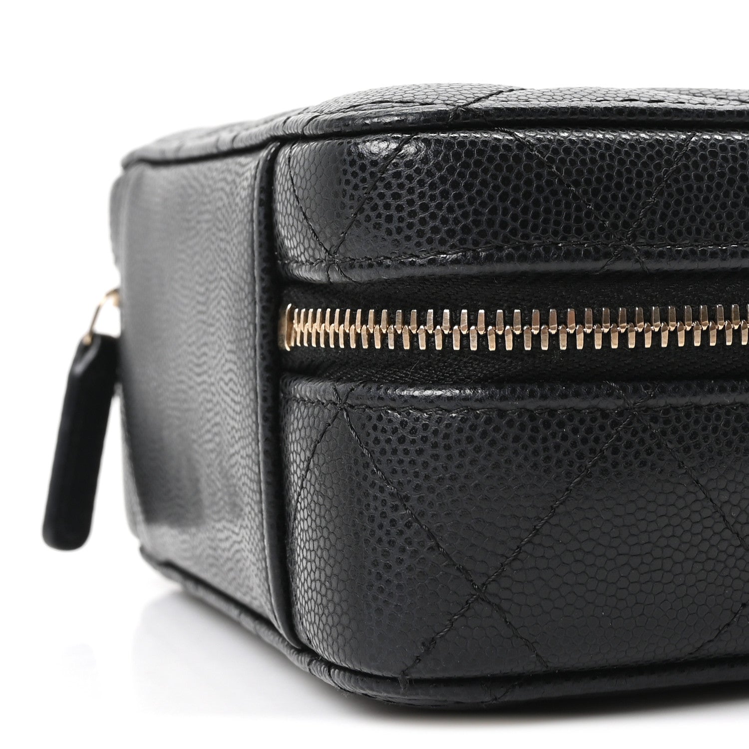 Caviar Quilted Twist Your Buttons Clutch With Chain Black