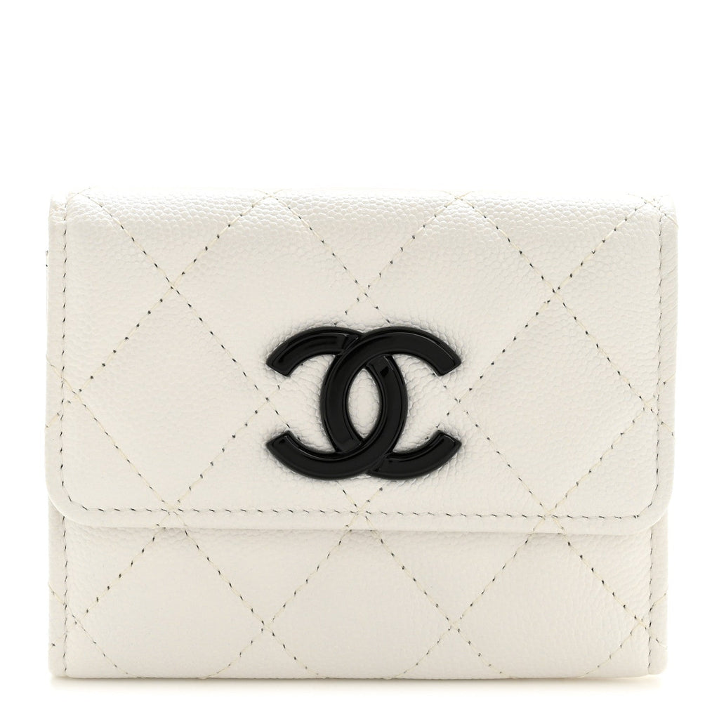 Caviar Quilted My Everything Flap  Holder Wallet White Black