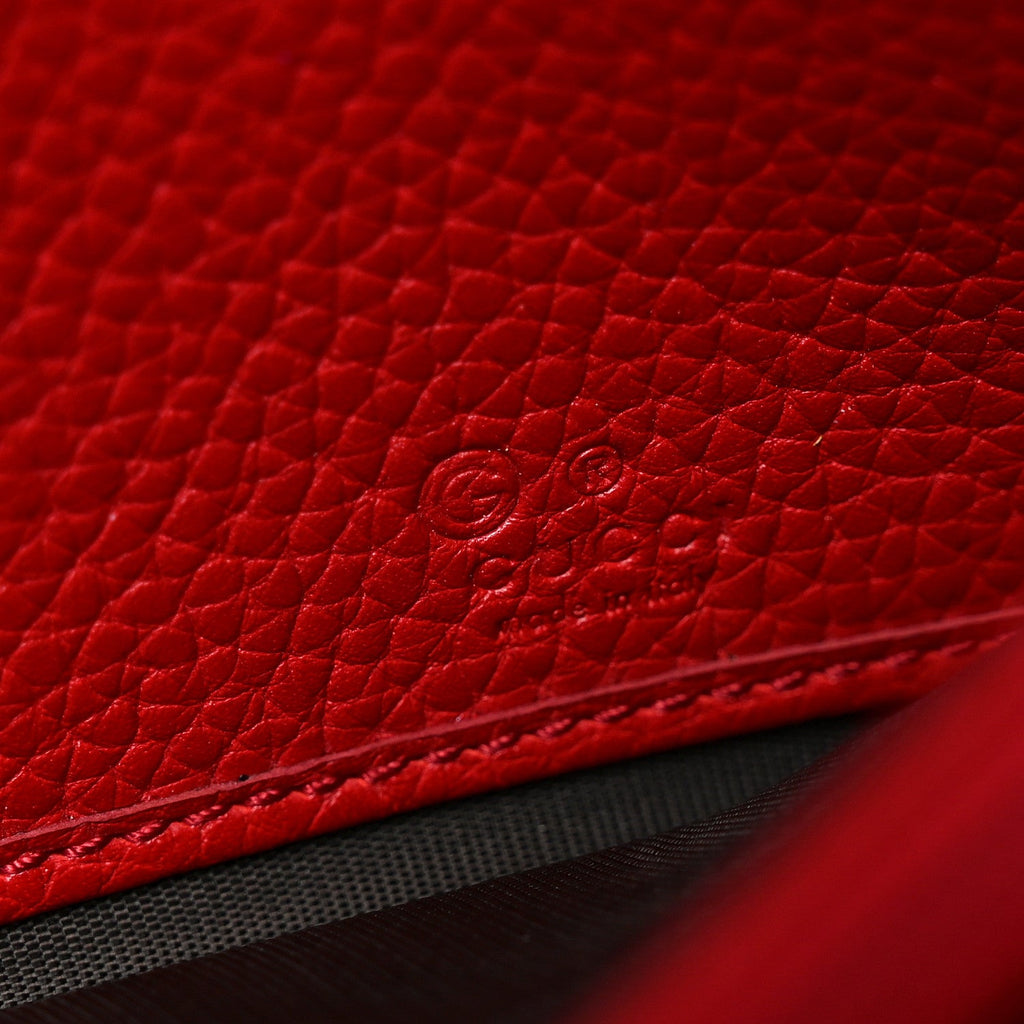 Pebbled Calfskin Large Soho Continental Wallet Red