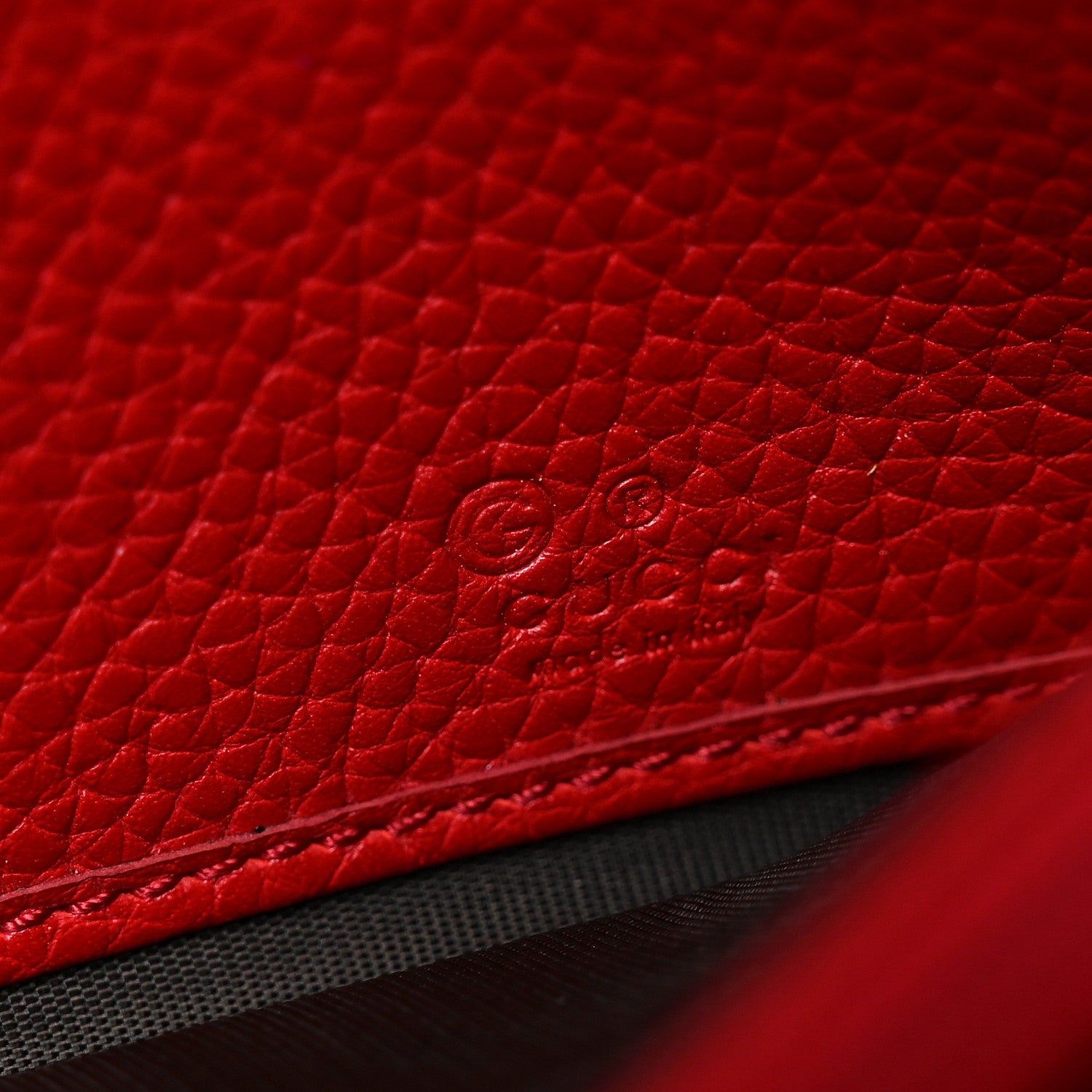 Pebbled Calfskin Large Soho Continental Wallet Red