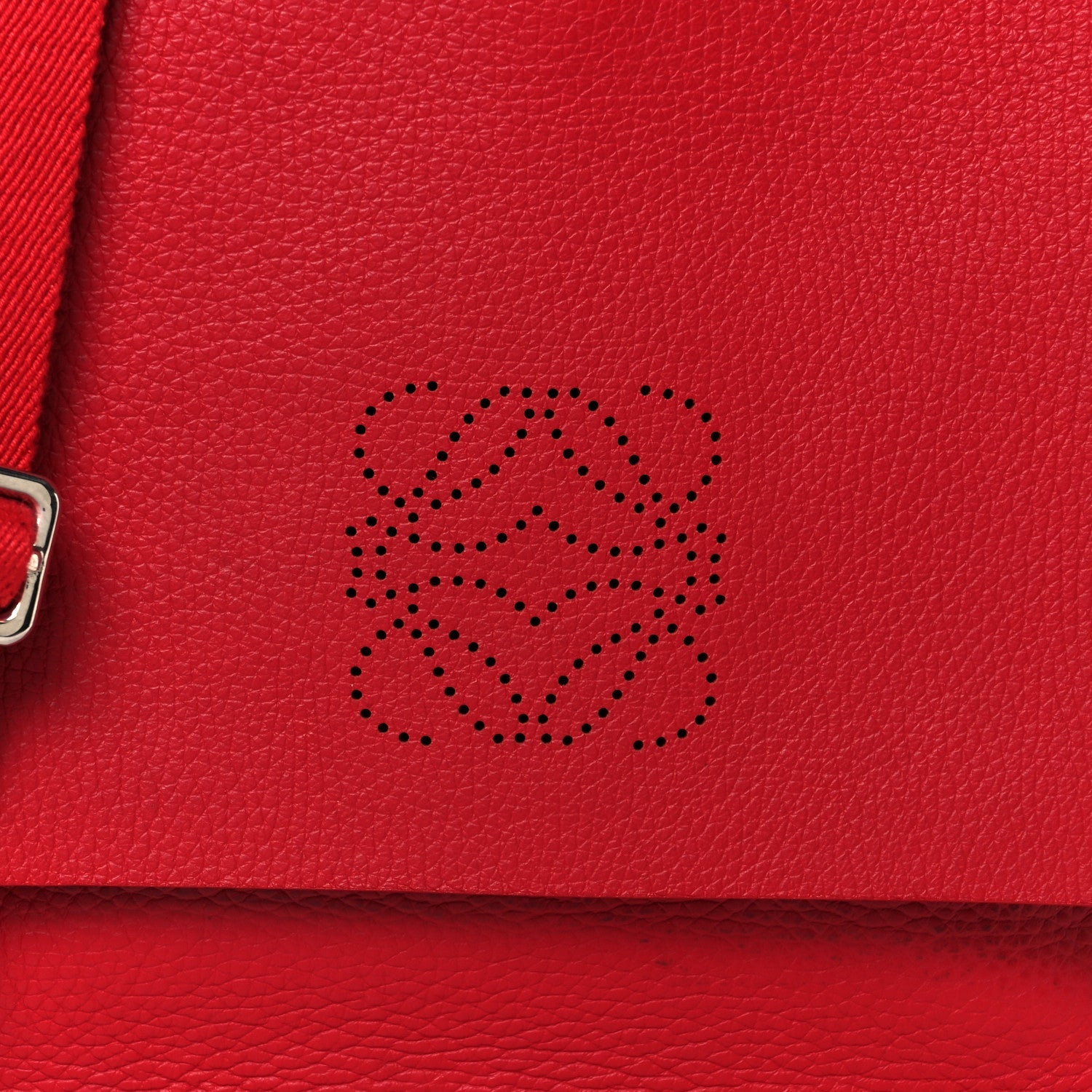 Soft Grained Calfskin Anagram Messenger Bag Red