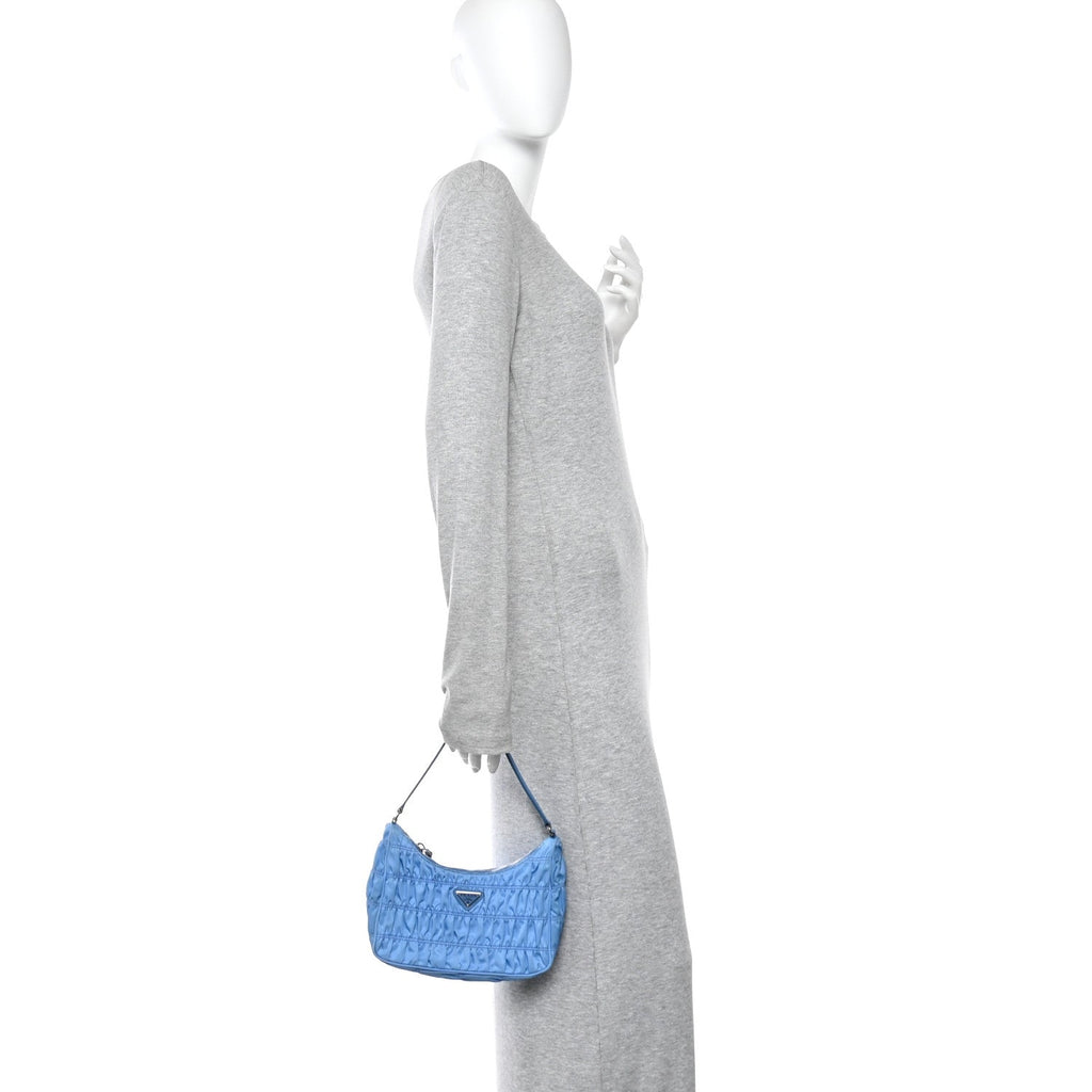 Tessuto Nylon Gaufre Shoulder Bag Pervinca