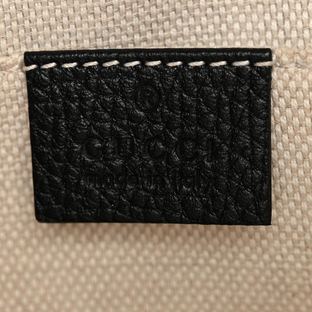 Pebbled Calfskin Small Soho Disco Bag Black