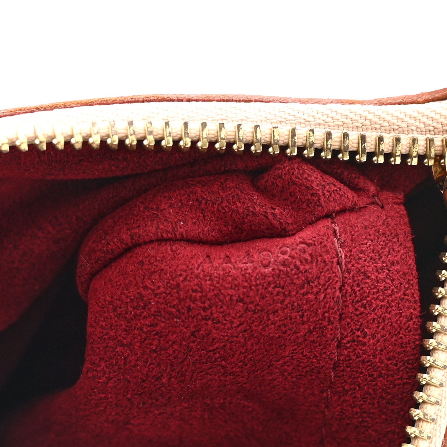 Monogram Multicolor Pochette Milla MM White
