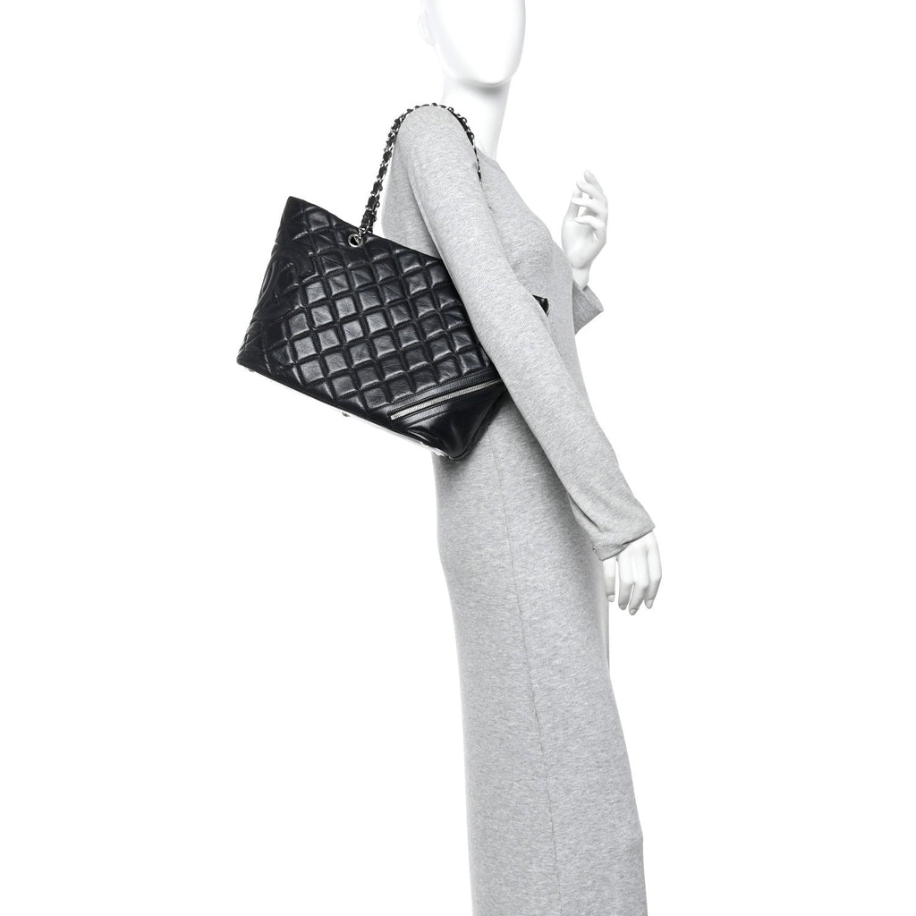 Aged Calfskin Quilted Large Cotton Club Tote Black