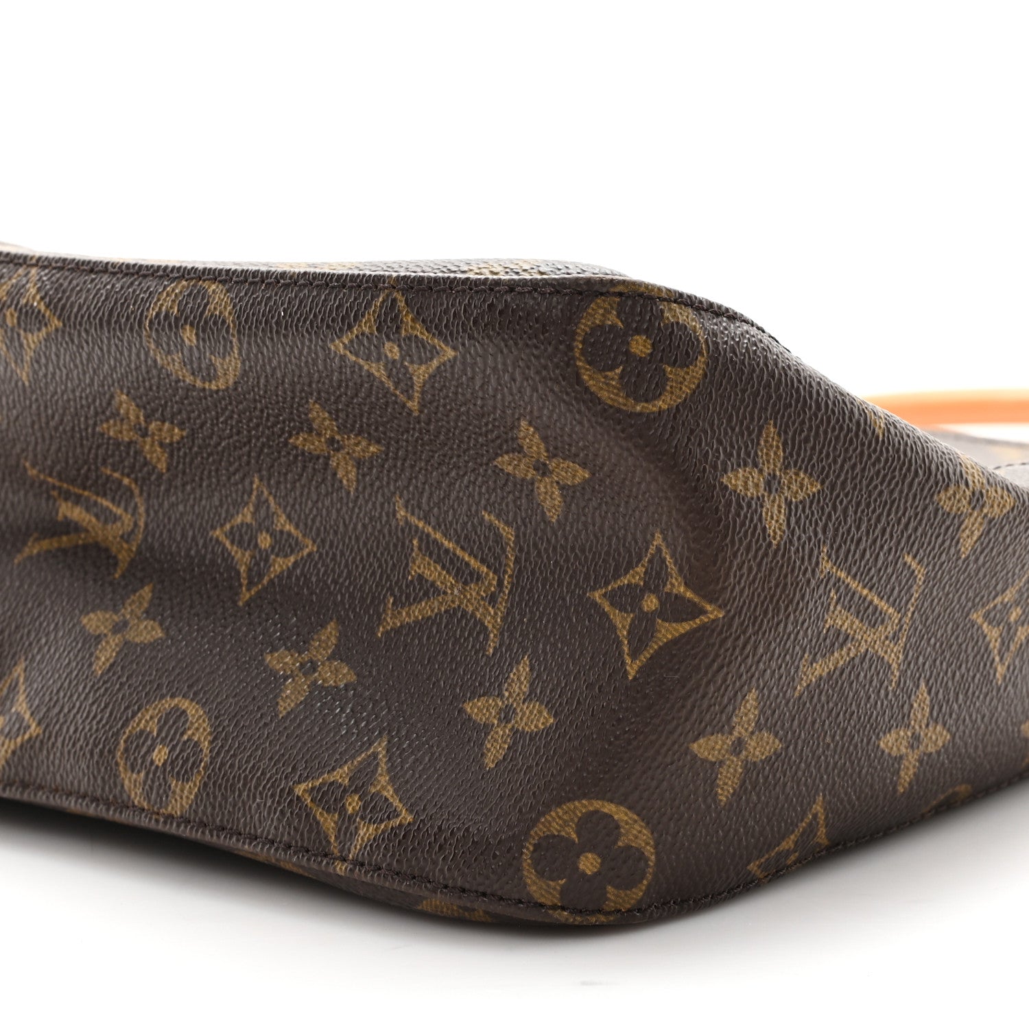 Monogram Looping MM