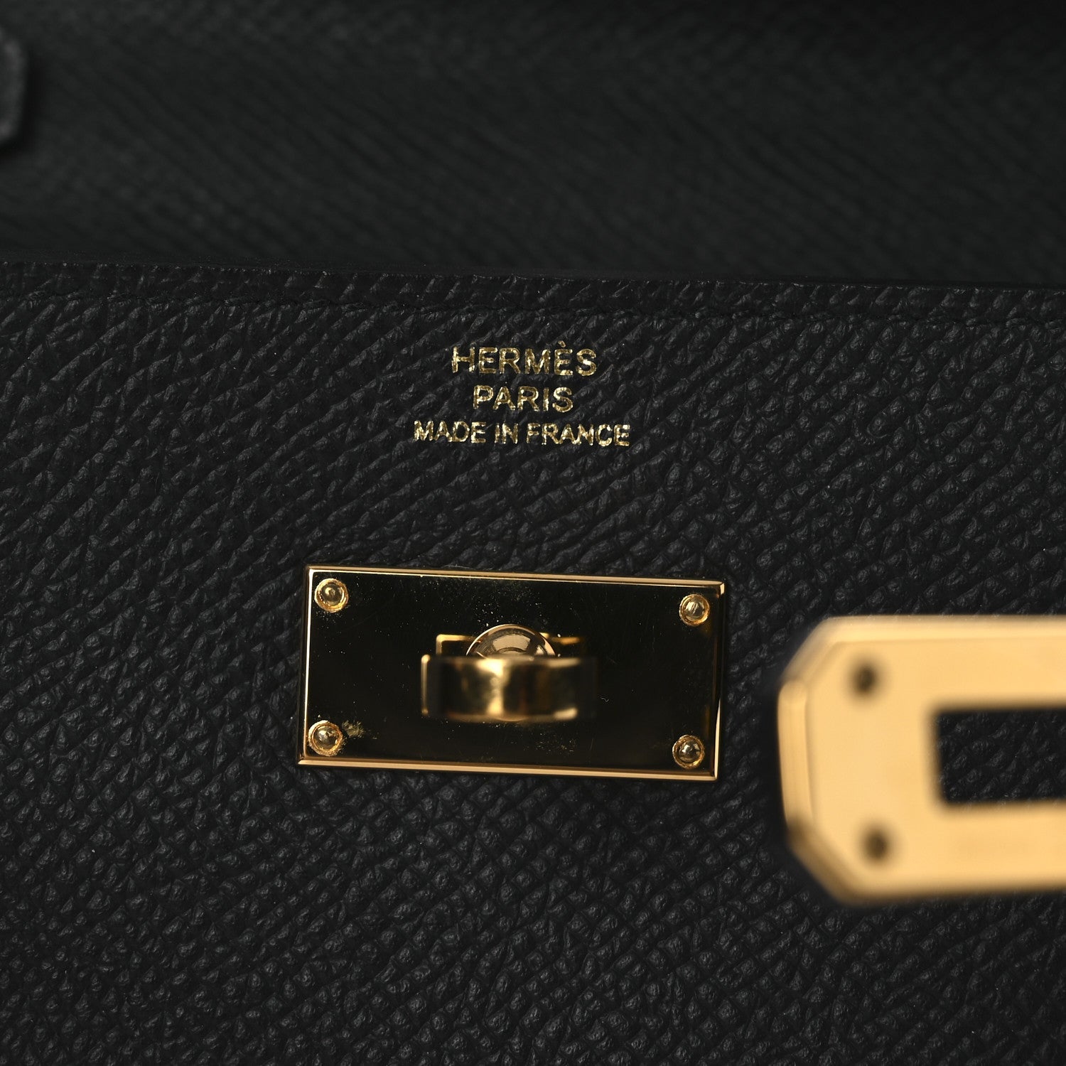 Epsom Kelly Wallet To Go Black