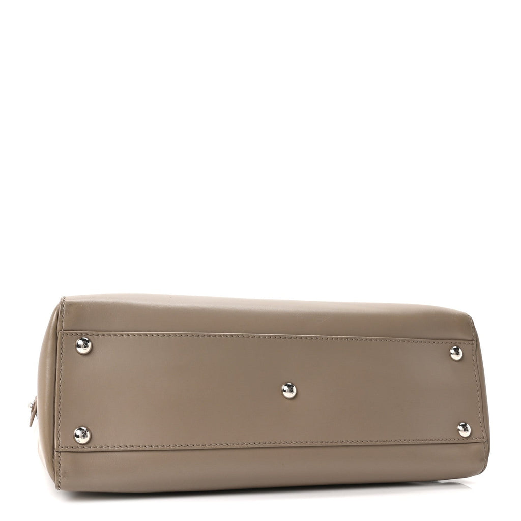 Vitello Morgan Shiny Nappa Medium Peekaboo Iconic Satchel Tortora