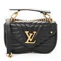 Calfskin New Wave Chain PM Black