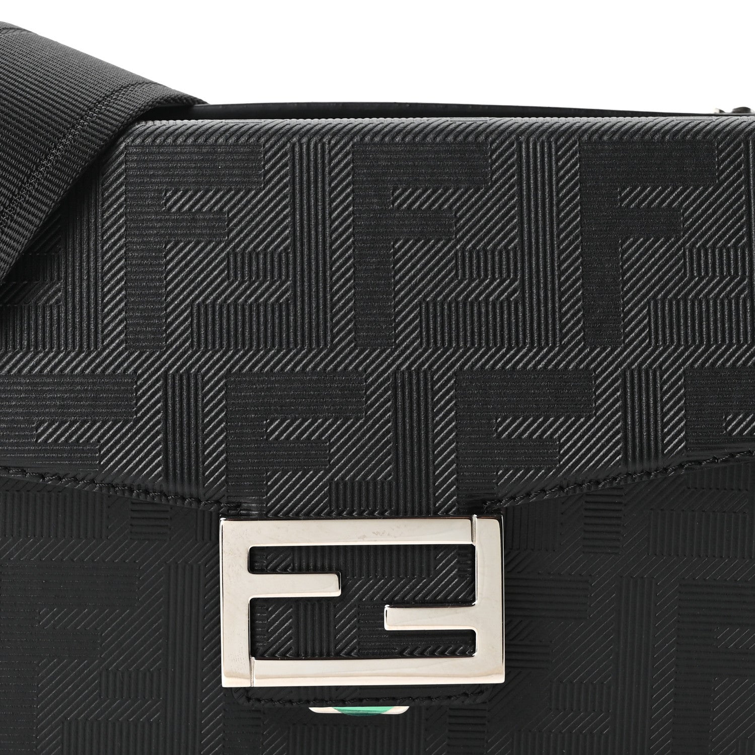 Vitello King FF Lines Embossed Baguette Soft Trunk Black