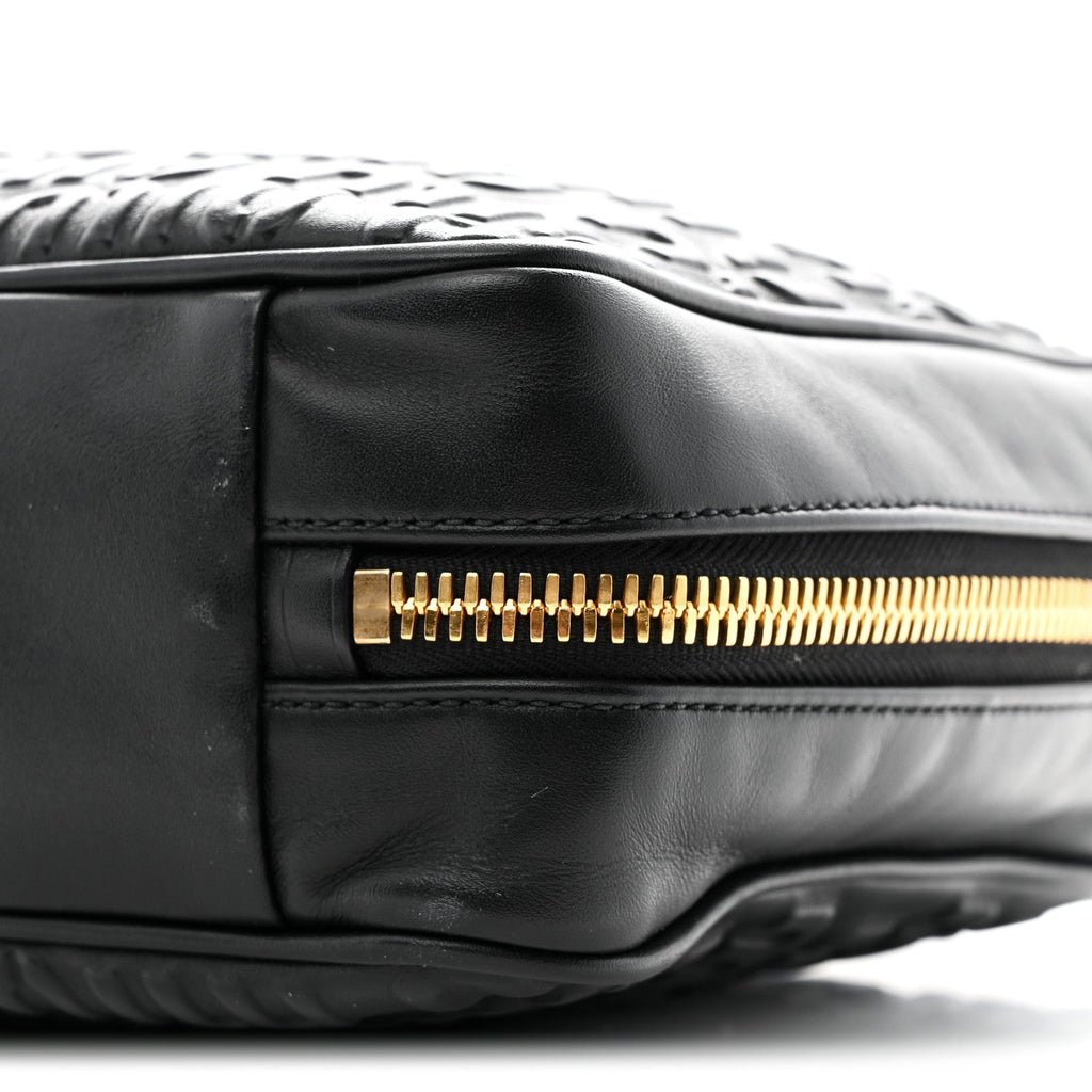 Softy Logo Embossed Chain Shoulder Bag Black
