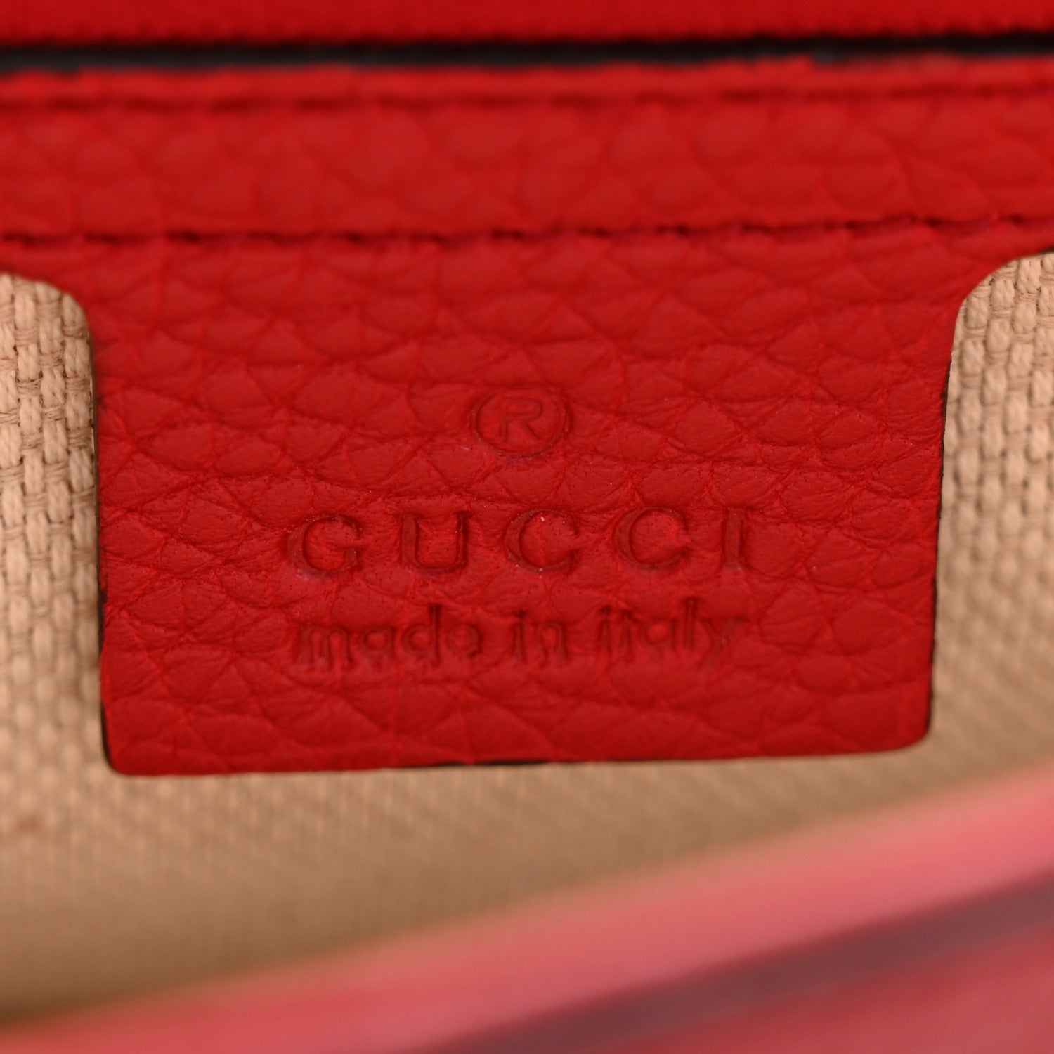 Pebbled Calfskin Medium Soho Flap Crossbody Tabasco Red