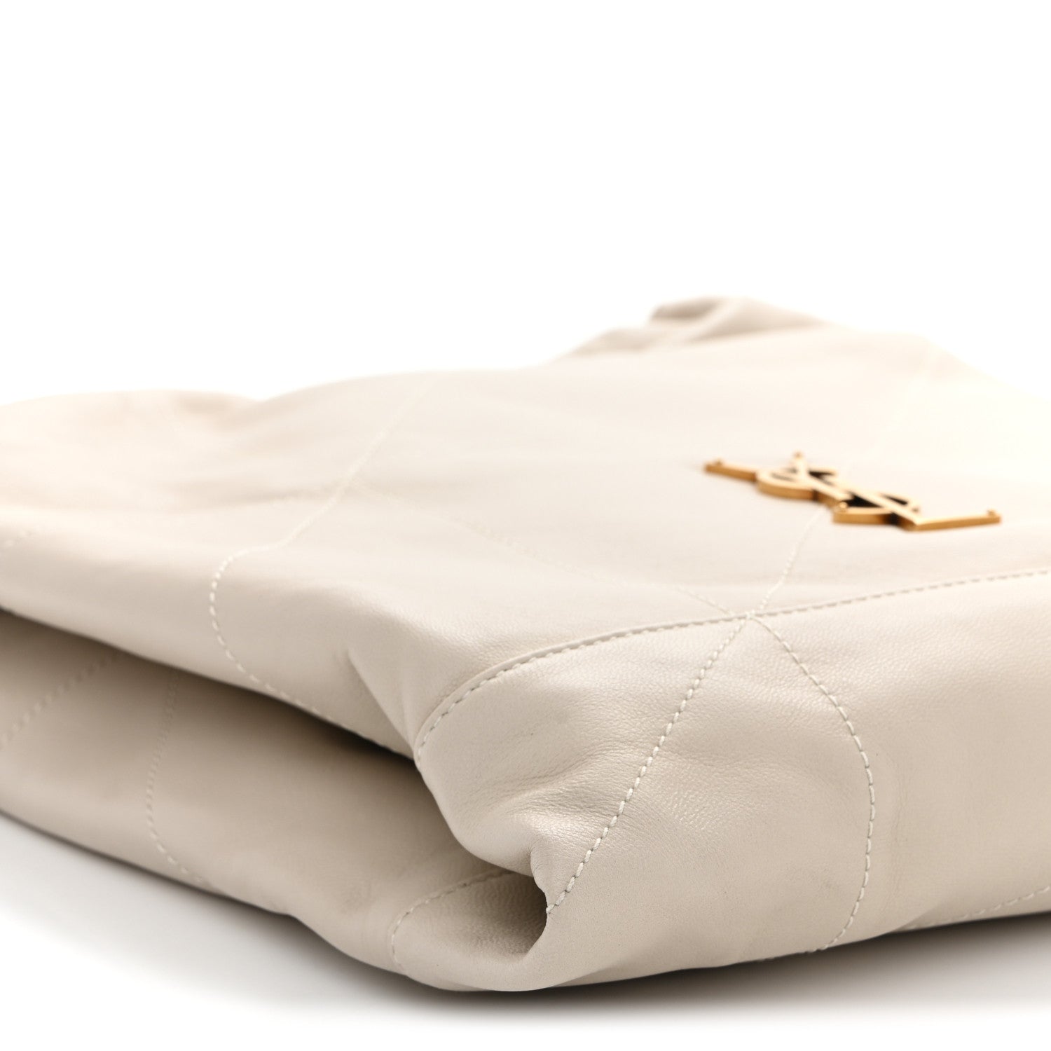 Lambskin Matelasse Monogram Medium Jamie 4.3 Pochon Crema Soft