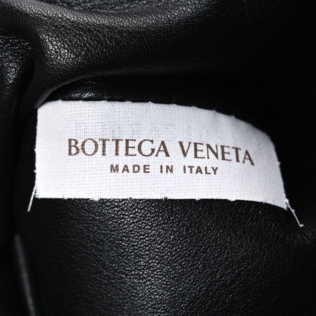 Butter Calfskin The Mini Pouch Black